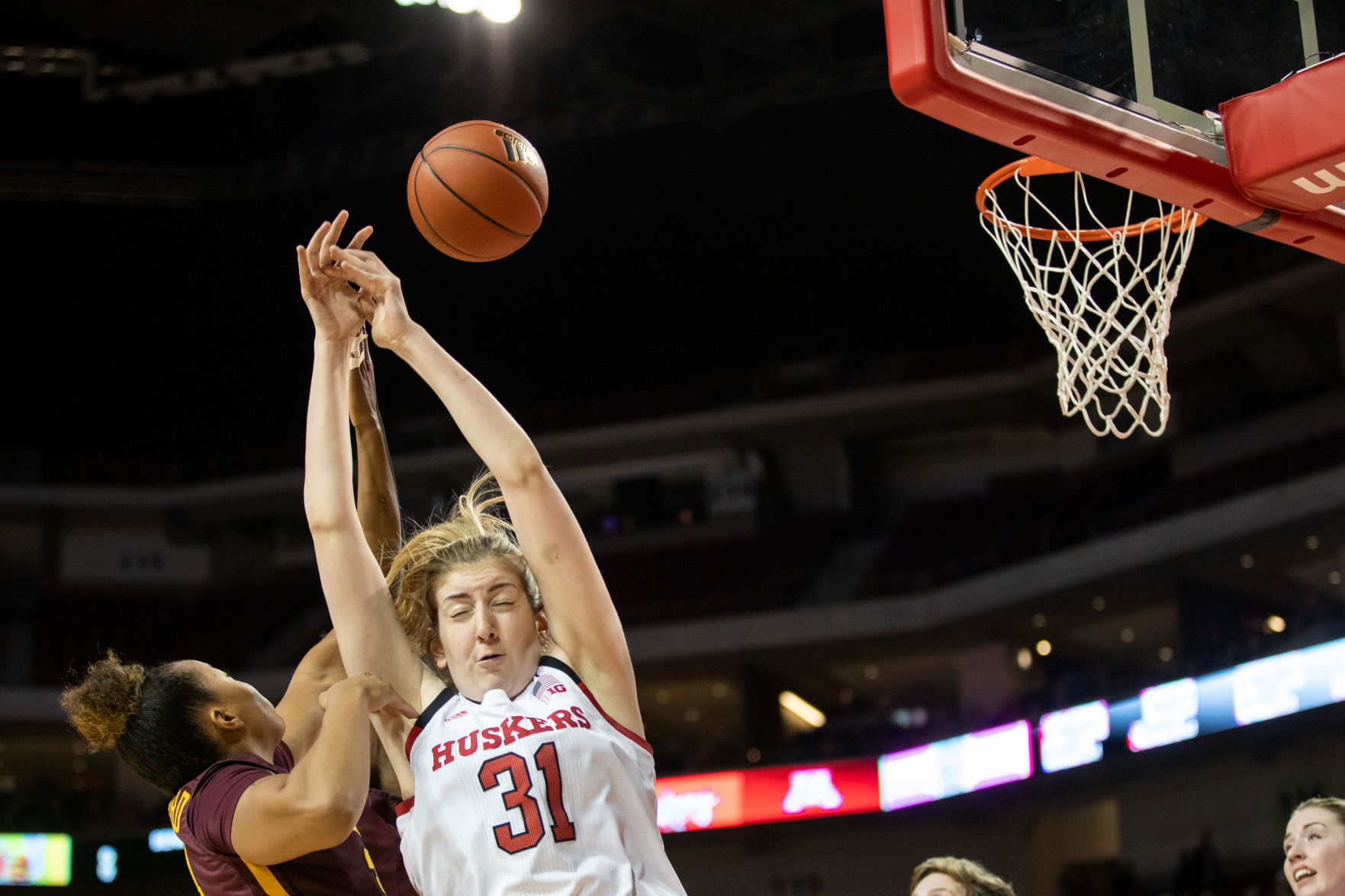 Women's Basketball vs. Minnesota Photo No. 21